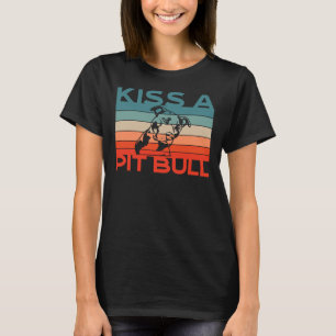 Kiss A Pit Bull Niedlich Git Bull T-Shirt
