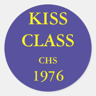 Kiss Class, blau und gold Aufkleber. Runder Aufkleber