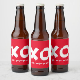 Kiss Hug Étiquette de bière rouge et blanche