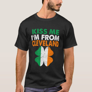 Kiss me aus Cleveland Essential T - Shirt