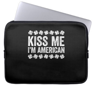 Kiss Me Ich bin amerikanischer T - Shirt St Patric Laptopschutzhülle