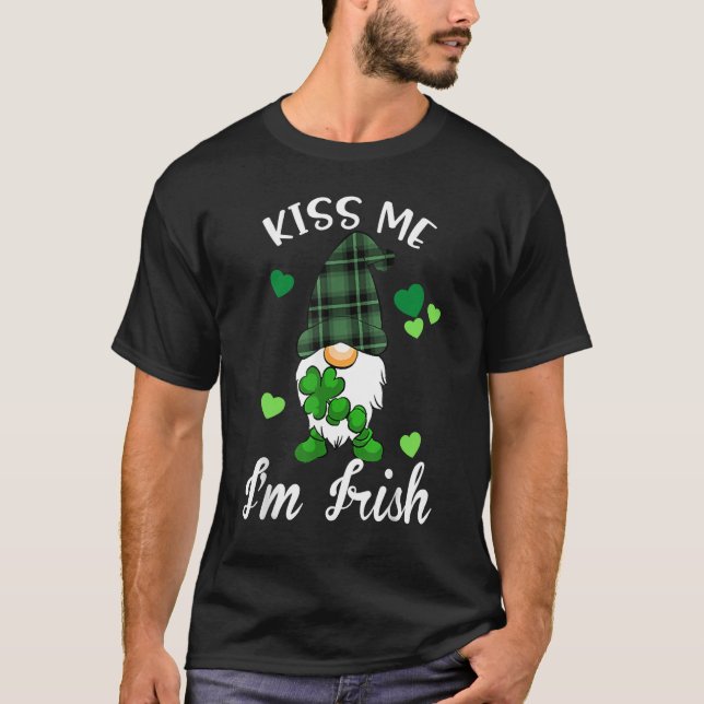 Kiss Me I'm Irish Gnome Shamrock C Saint Patrick D T-Shirt (Vorderseite)