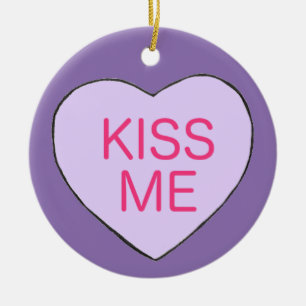 KISS ME Lila Candy Heart Valentine's Day Gift Keramikornament