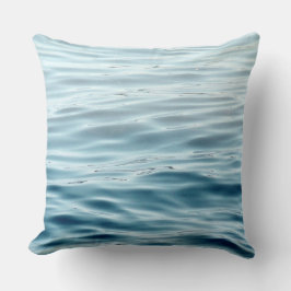Kissen blau und graues Wasser
