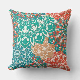 Kissen mit Mandala-Blumenmuster
