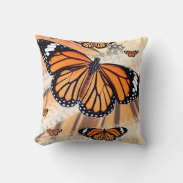 Kissen mit Monarchschmetterlingsdesign
