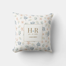 Kissen mit Monogramm für eine Wildblumen-Hochzeit
