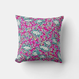 Kissen mit rosa Dekoration, rosa Muster