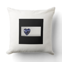 Kissen und Poufs