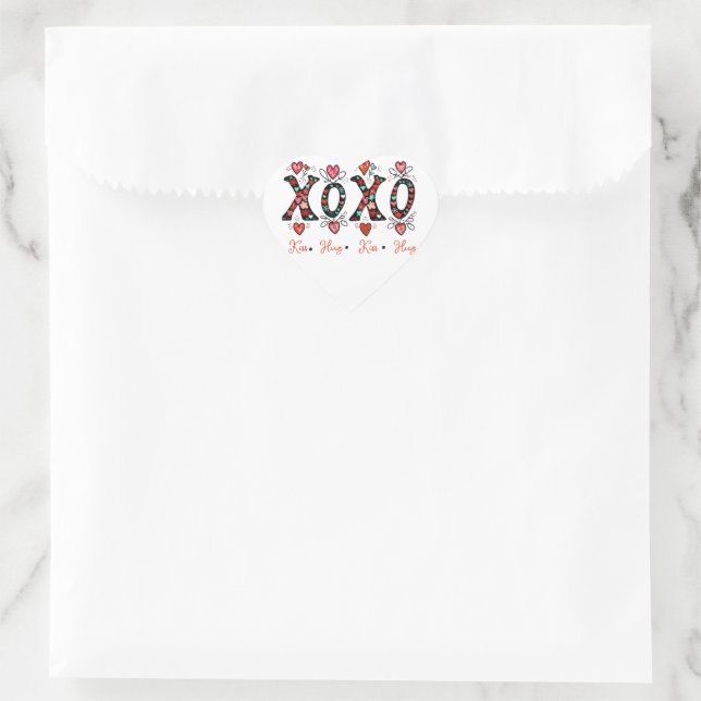 Kisses and Hugs doodle art Valentine Herz-Aufkleber (Tasche)