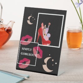 kisses and texts sockelschild