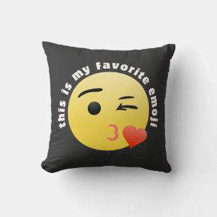 Kissing Heart Emoji Kissen