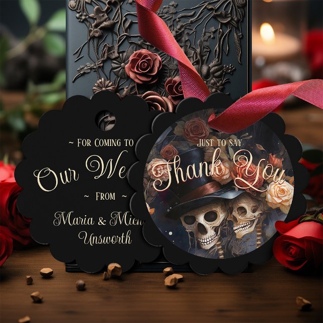 Kissing Skulls Dark Romance Gothic Wedding Geschenkanhänger (Von Creator hochgeladen)