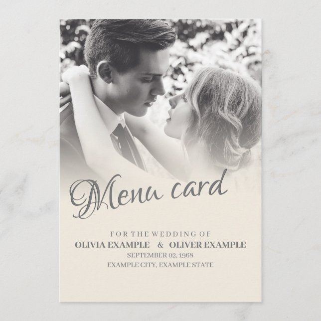 Kissing Wedding Couple in Monochrome Menükarte (Vorderseite)