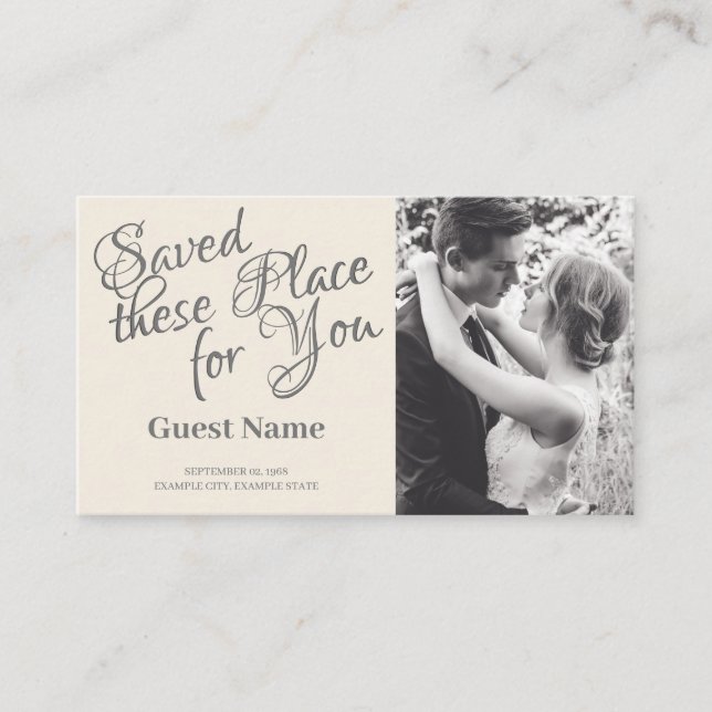 Kissing Wedding Couple in Monochrome Platzkarte (Vorderseite)
