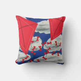 Kites und Klouds Kissen