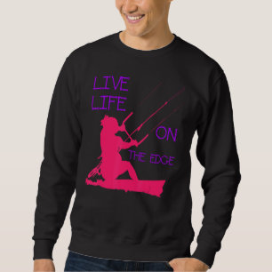 Kitesurfer reiten ein lebendiges Leben am Rande de Sweatshirt