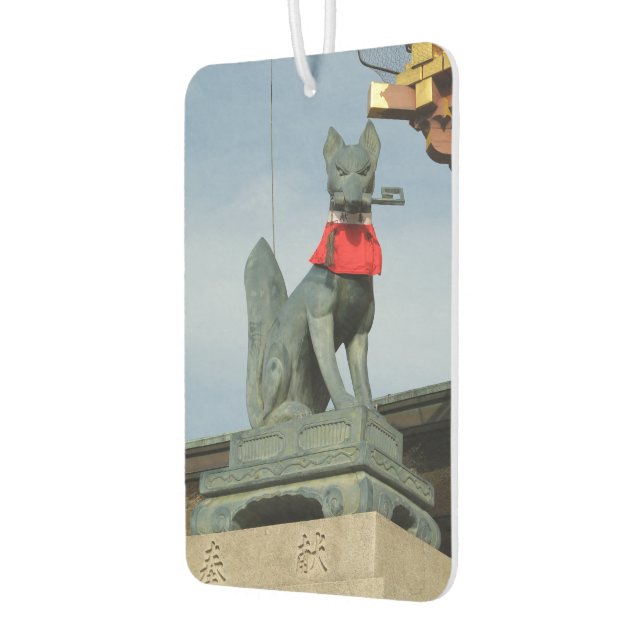 Kitsune キ ネ (Fox) mit Key in Mouth Autolufterfrischer (Links)