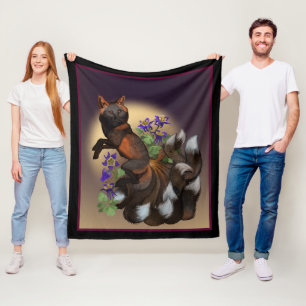 Kitsune und Akelei-Blumen Fleece-Decke Fleecedecke