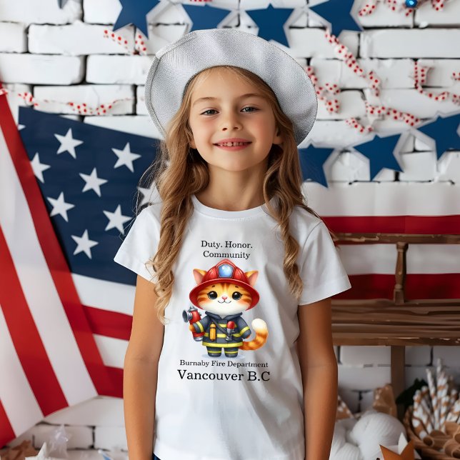 Kitten Feuerwehrmann bereit zum Handeln! T-Shirt (Von Creator hochgeladen)