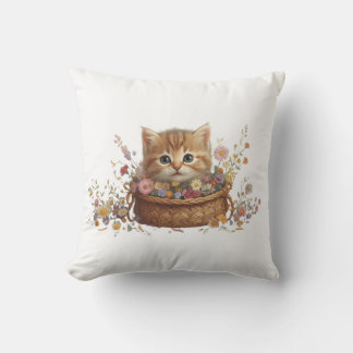 Kitten in Basket - Niedlicher Cat T - Shirt Design Kissen