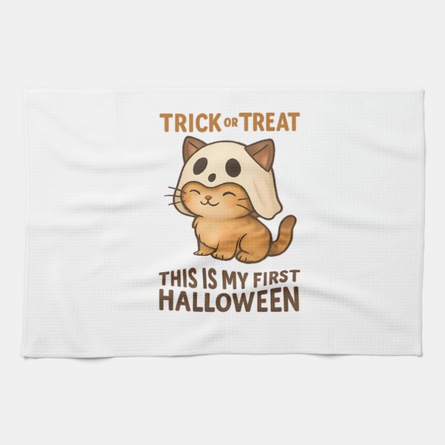 kitty wearing a mask ready for his first Halloween Geschirrtuch (Horizontal)