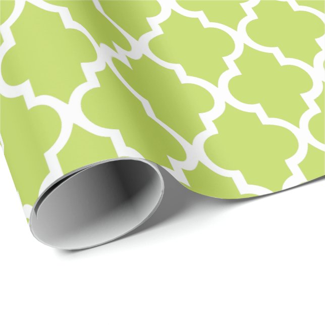 Kiwi grünes Quatrefoil deckt Muster mit Ziegeln Geschenkpapier (Rolleneckpunkt)