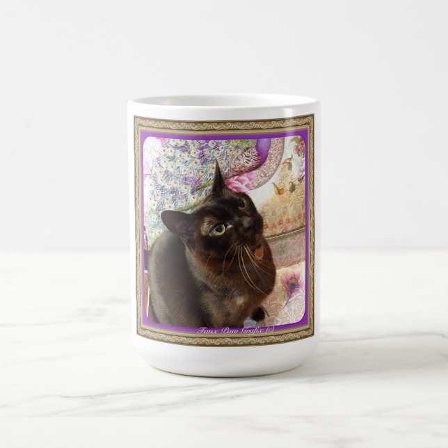 Kiwi in einem Kasten, Reihe 1, Pose 2, Pflaume Kaffeetasse (Mittel)