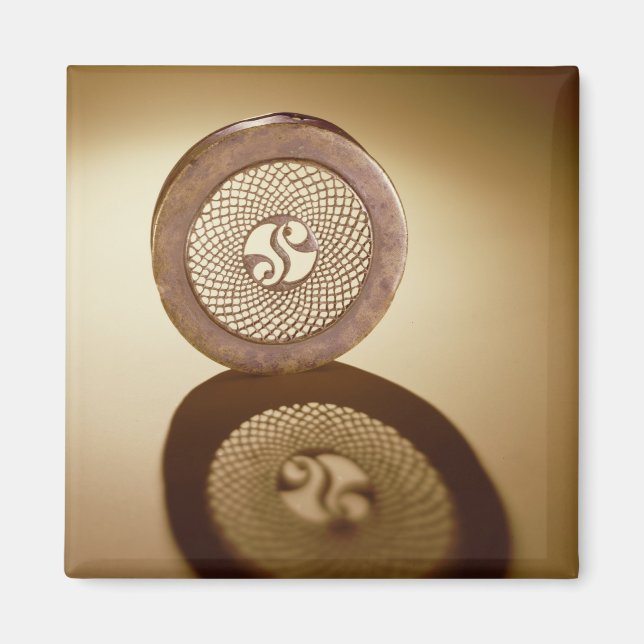 Klappdeckel aus Cornalaragh Magnet (Vorne)