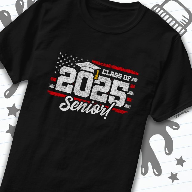 Klasse 2025 Abschluss American Flag Senior 2025 T-Shirt (Von Creator hochgeladen)