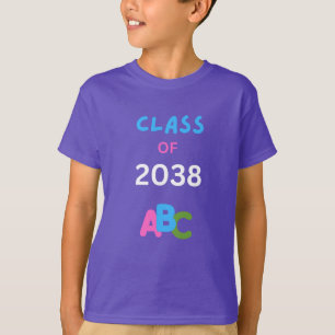 Klasse 2038 mit T-Shirt