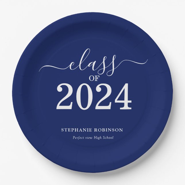 Klasse der Navy Blue Graduation Party 2024 Pappteller (Vorderseite)