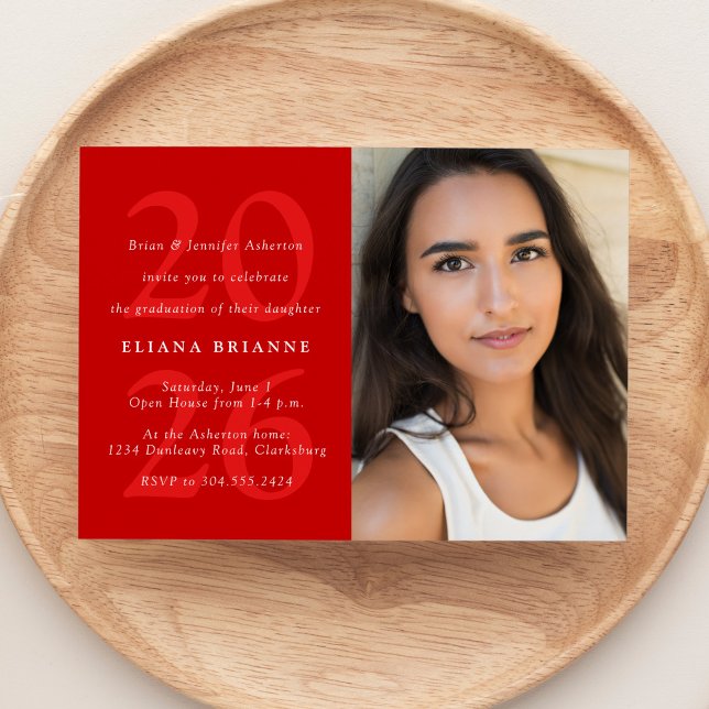 Klasse der Red Classic Foto Graduation Party 2025 Einladung (Von Creator hochgeladen)