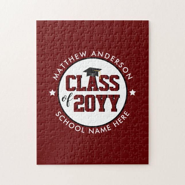 Klasse des Burgund-Graduate-Abschlusses 2024 (Vertikal)
