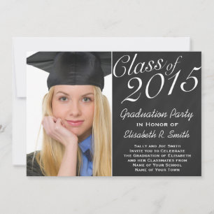 Klasse des Chalkboard-Portraits der Graduationspar Einladung