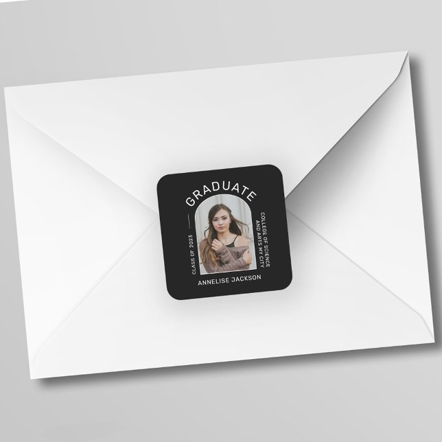 Klasse des minimalistischen Fotos Quadratischer Aufkleber (Von Creator hochgeladen)