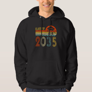 Klasse von 2035 wird mit mir vor dem Abschluss Vin Hoodie
