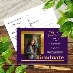Klassisch elegant Gold Text Graduate 1 Foto Lila Postkarte
