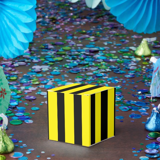 Klassisch hell Gelb und schwarz gestreifte Classic Geschenkschachtel (Party)