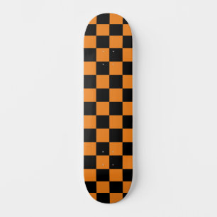 Klassisch kariert (kariert) orange und schwarz skateboard