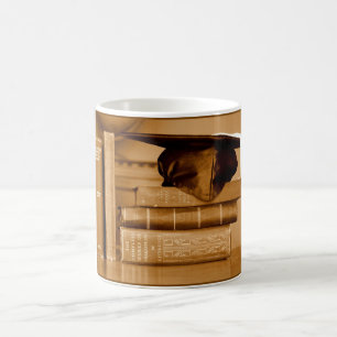 Klassische Bücher für die Graduate-Tasse Kaffeetasse