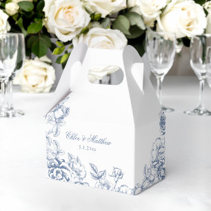 Klassische elegante staubblaue Hochzeit mit floral Geschenkschachtel