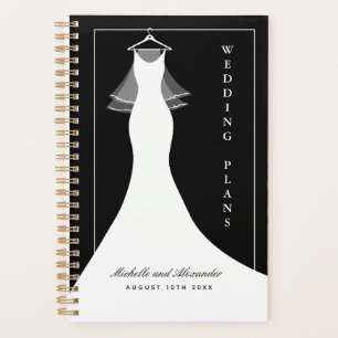 Klassische Hochzeitsplanung mit kugelgegossenem Kl Planer