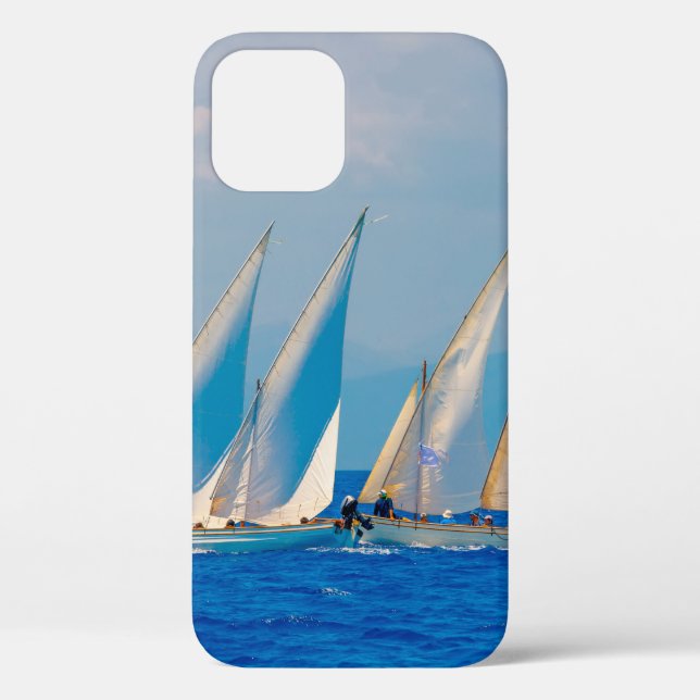 Klassische Holzsegler in einem Rennen, Spetses i Case-Mate iPhone Hülle (Rückseite)
