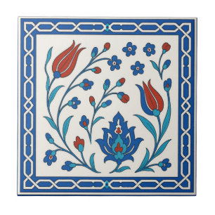 Klassische Iznik-Blumenkeramikfliese in Blau und R Fliese