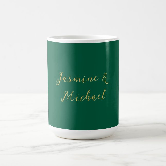 Klassische Kalligrafie-Paarnamen Grün & Gold Kaffeetasse (Mittel)