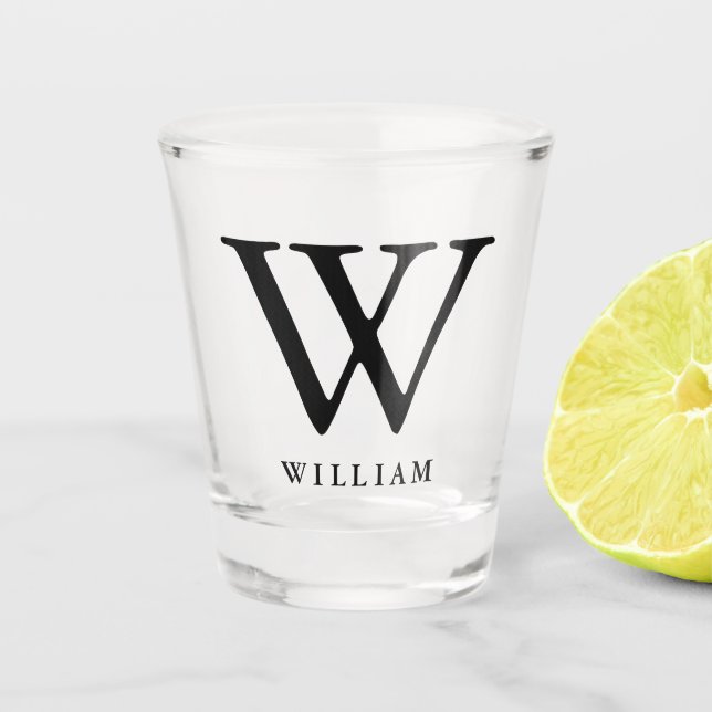 Klassische Monogramm-Typografie in schwarzem Schnapsglas (Vorderseite)