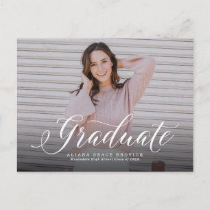Klassische Postkarteneinladung für Script-Graduier Einladungspostkarte