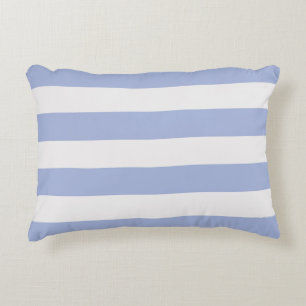 Klassische, schick-blaue Streifen an der Küste Dekokissen