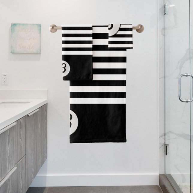 Klassische Streifen schwarz-weiß mit Monogramm Badhandtuch Set (Von Creator hochgeladen)